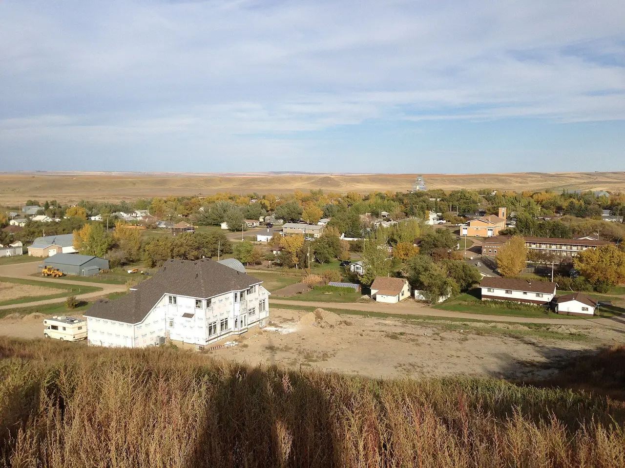 View over Willow Bunch from the hill, 2013